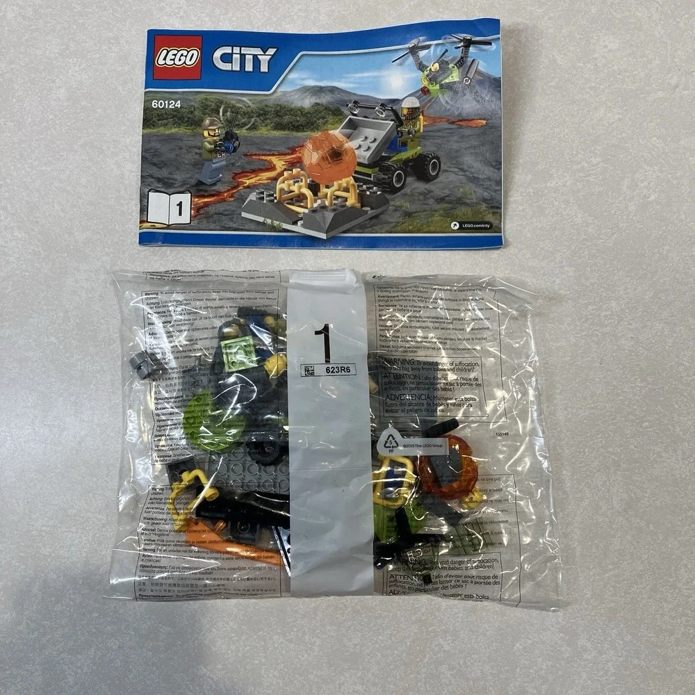 LEGO City Volcano Exploration Base 60124 Building Toy Partial Set Open Box